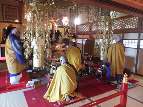 大施餓鬼会の様子